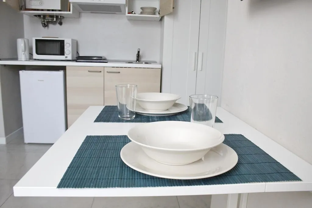 Apartament Appartamenti Leonardo Rho