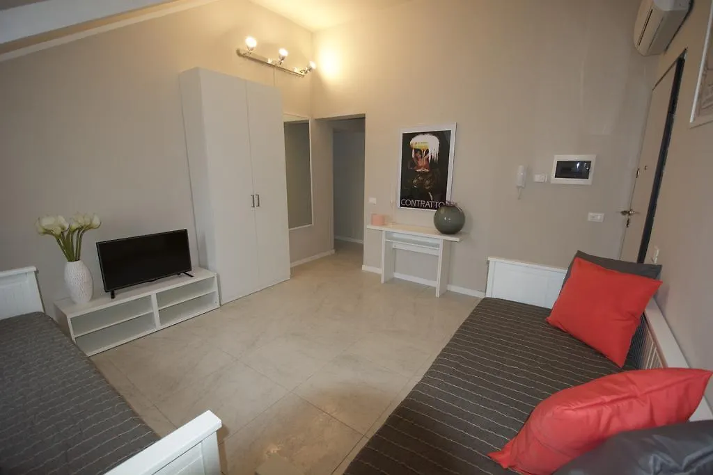 Appartamenti Leonardo Rho Apartment