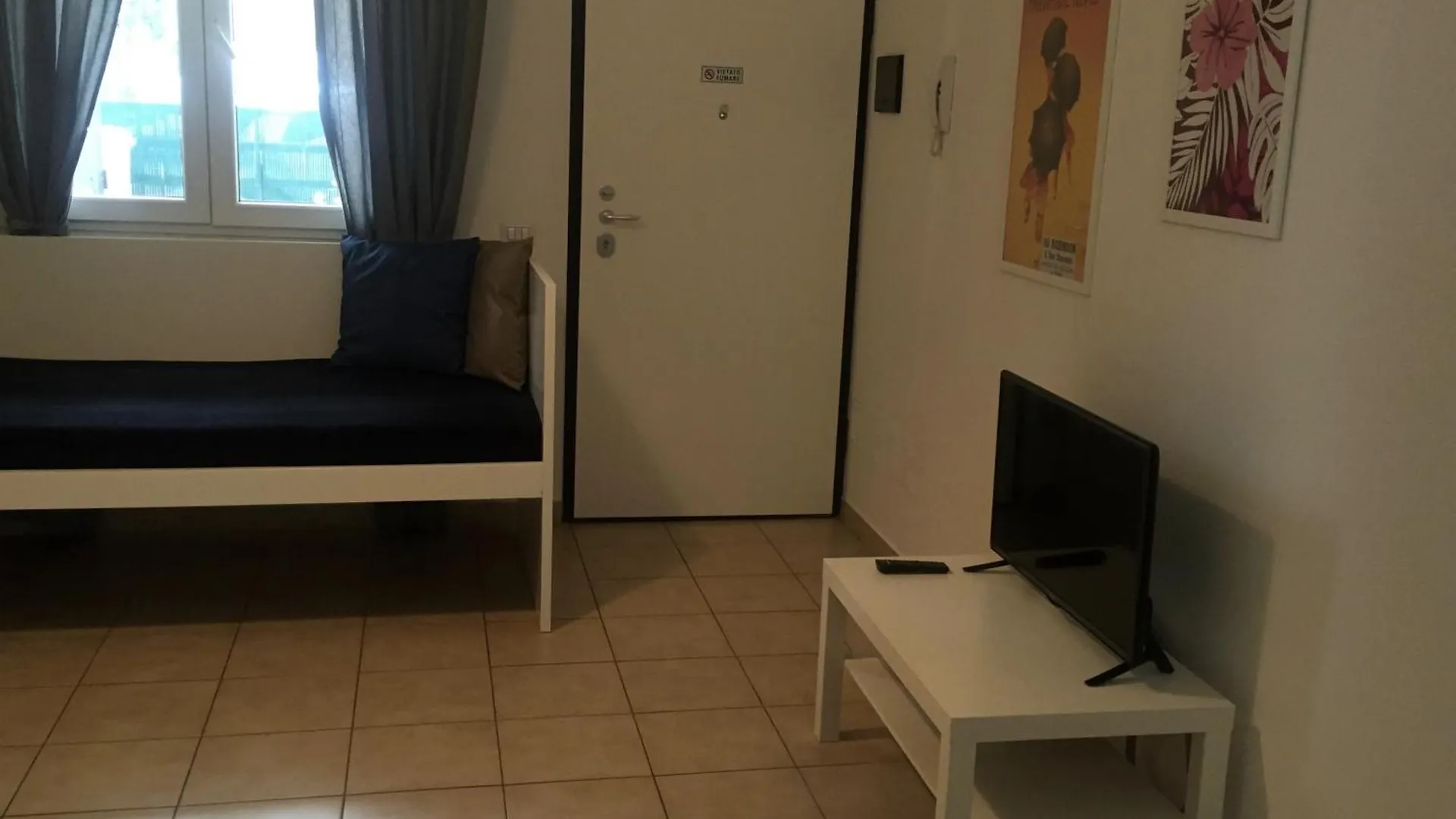 Appartamenti Leonardo Rho Apartment