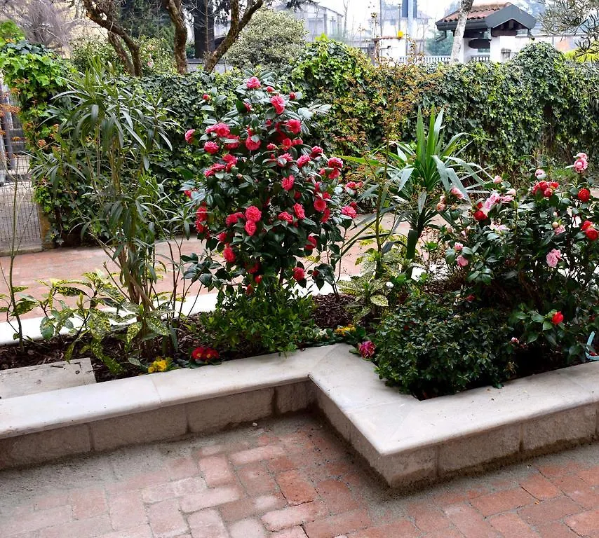 Appartamenti Leonardo Rho Apartment